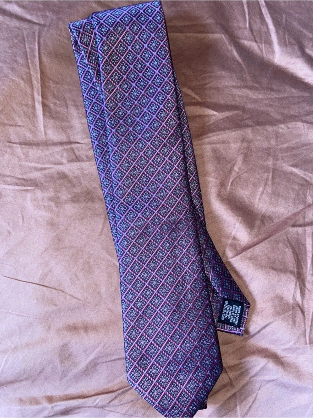 Perry Ellis Portfolio Classic Men's Purple Geometric Tie